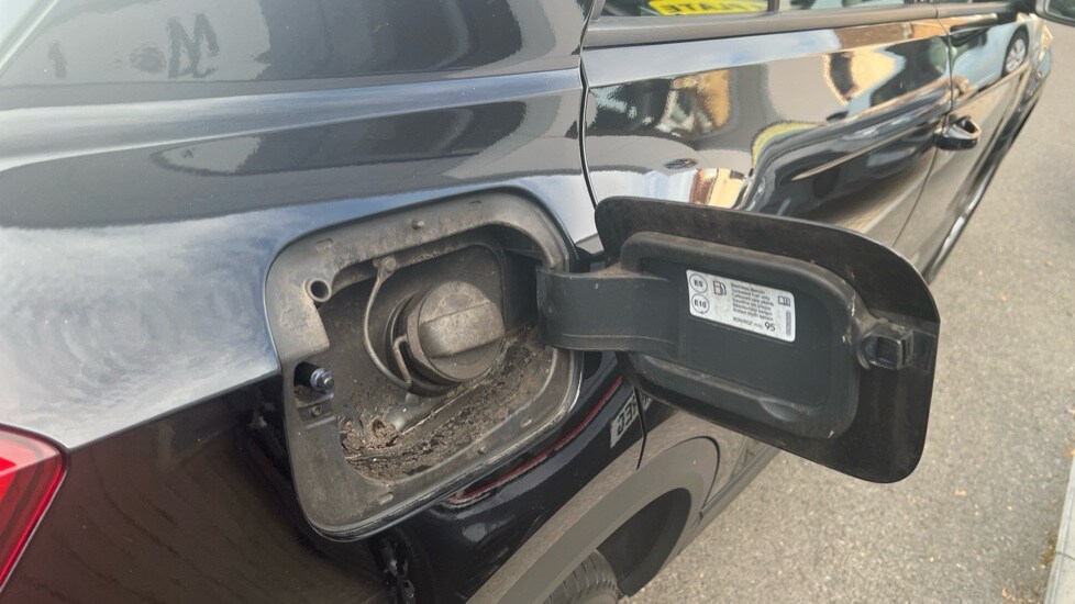 Used Volkswagen T-Roc 2022 for sale - 76007672: Photo 29