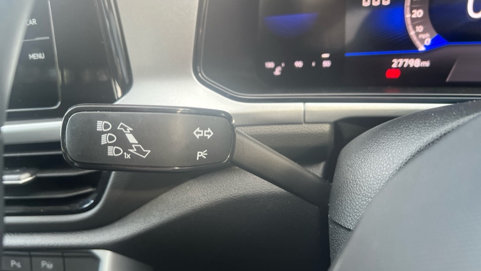 Used Volkswagen T-Roc 2022 for sale - 76007672: Photo 33