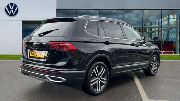 Used Volkswagen Tiguan Allspace 2023 for sale - 76208891: Photo 8