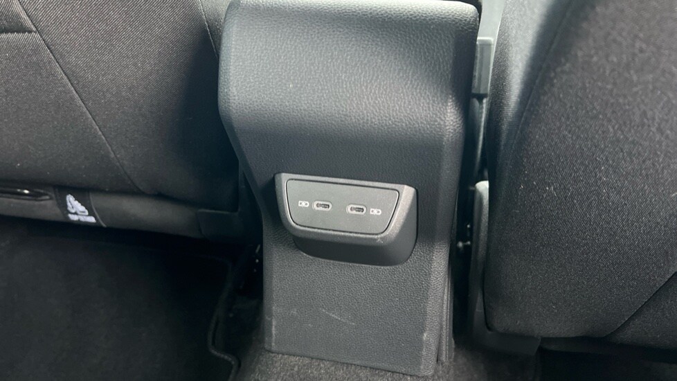 Used Volkswagen Polo 2024 for sale - 76384459: Photo 34