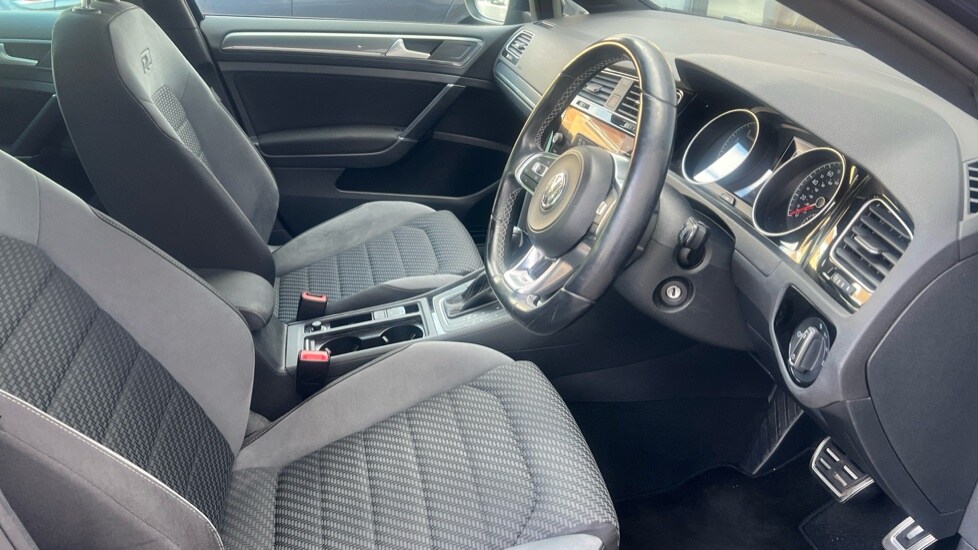 Used Volkswagen Golf 2020 for sale - 76191188: Photo 26