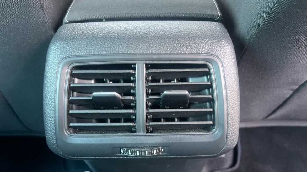 Used Volkswagen Golf 2020 for sale - 76191188: Photo 34