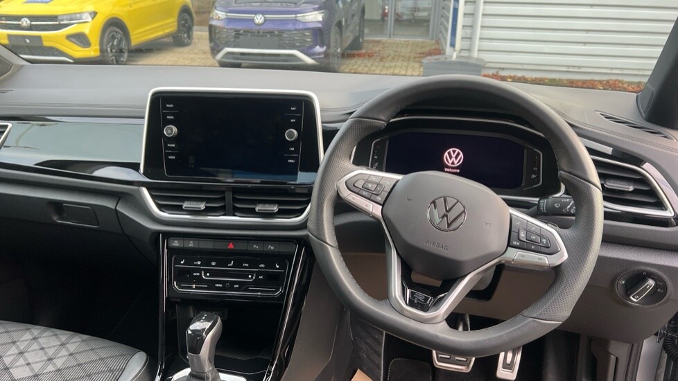 Used Volkswagen T-Roc 2025 for sale - 76552494: Photo 12