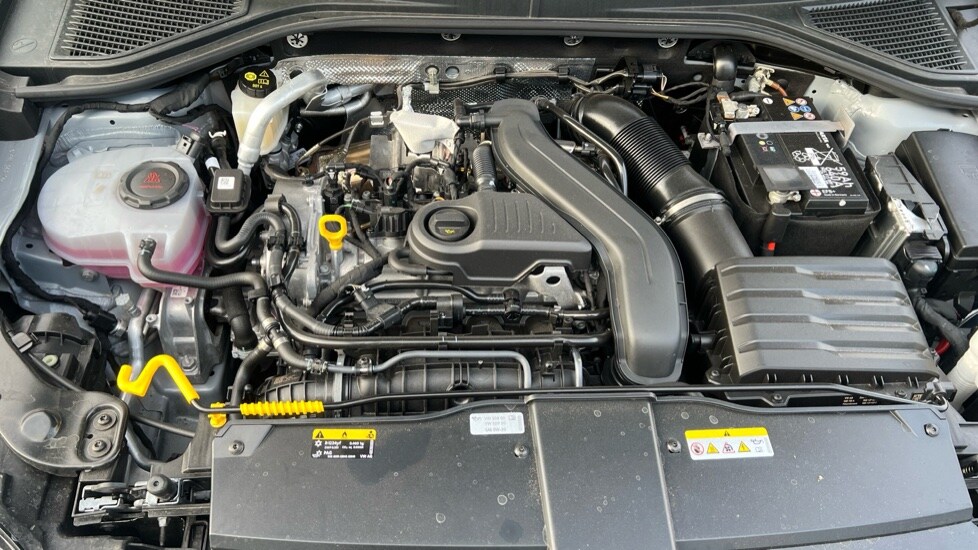 Used Volkswagen T-Roc 2025 for sale - 76552494: Photo 17