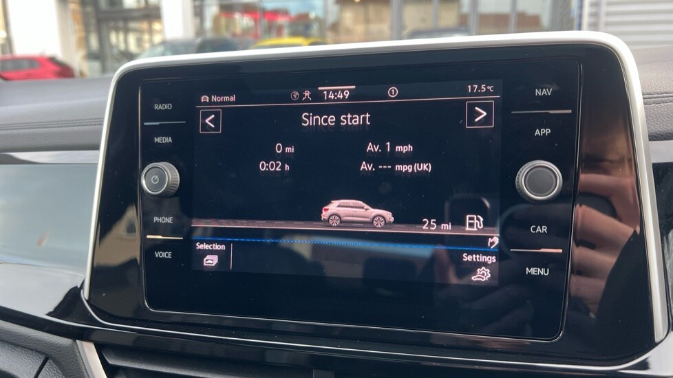 Used Volkswagen T-Roc 2025 for sale - 76552494: Photo 23