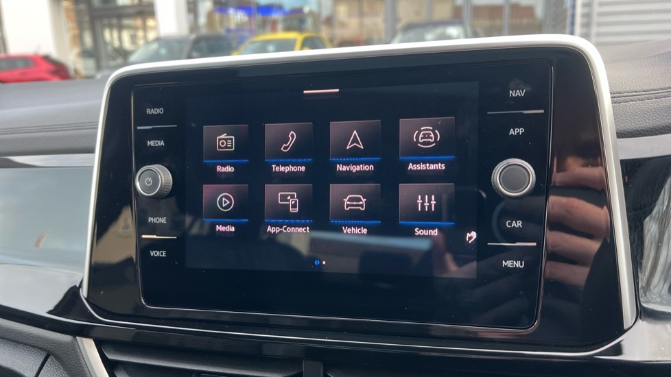 Used Volkswagen T-Roc 2025 for sale - 76552494: Photo 24