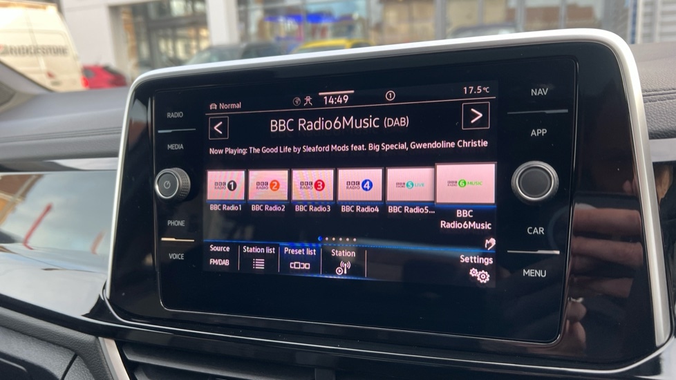 Used Volkswagen T-Roc 2025 for sale - 76552494: Photo 25