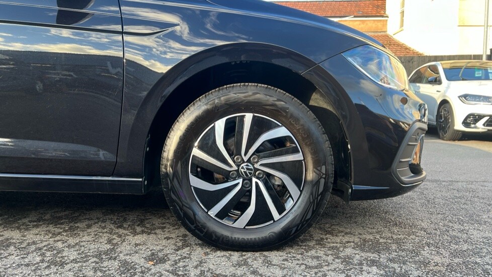 Used Volkswagen Polo 2024 for sale - 76434687: Photo 18