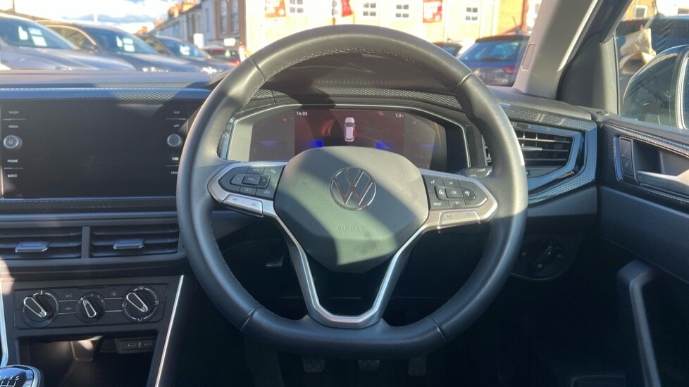 Used Volkswagen Polo 2024 for sale - 76434687: Photo 27