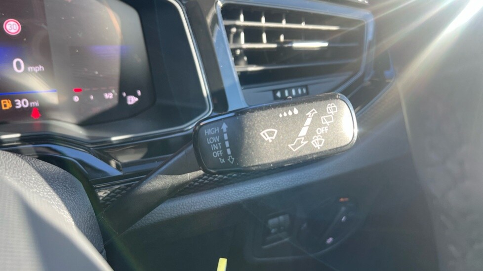 Used Volkswagen Polo 2024 for sale - 76434687: Photo 32