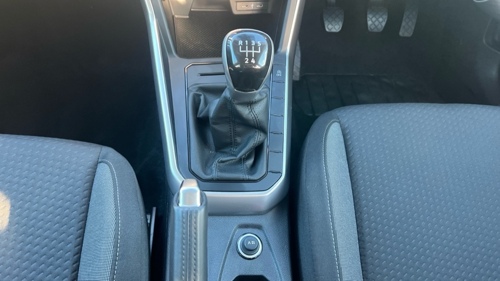 Used Volkswagen Polo 2024 for sale - 76434687: Photo 34