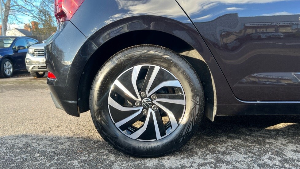 Used Volkswagen Polo 2024 for sale - 76434687: Photo 5