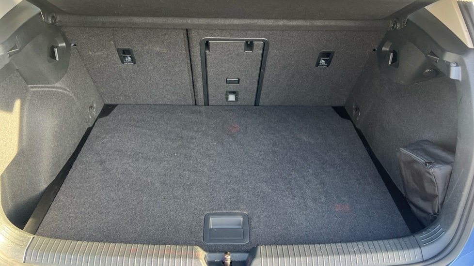 Used Volkswagen Golf 2024 for sale - 76434822: Photo 16