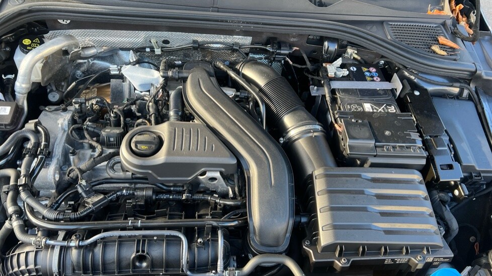 Used Volkswagen Golf 2024 for sale - 76434822: Photo 17