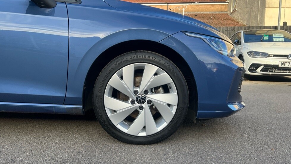 Used Volkswagen Golf 2024 for sale - 76434822: Photo 18