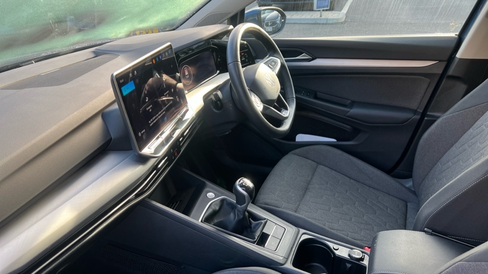 Used Volkswagen Golf 2024 for sale - 76434822: Photo 2