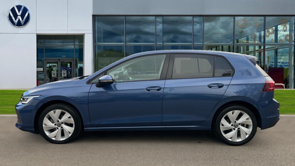 Used Volkswagen Golf 2024 for sale - 76434822: Photo 9