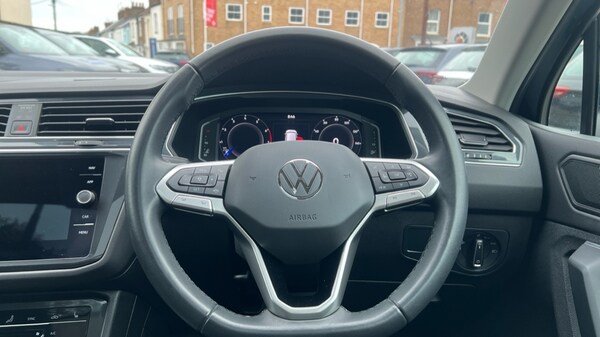 Used Volkswagen Tiguan 2023 for sale - 76062378: Photo 27