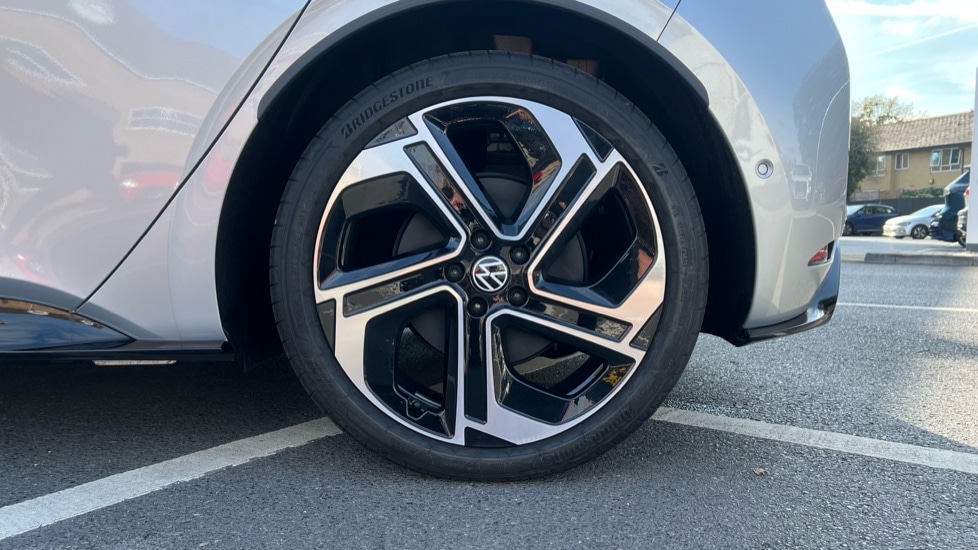 Used Volkswagen ID.3 2025 for sale - 76731434: Photo 5