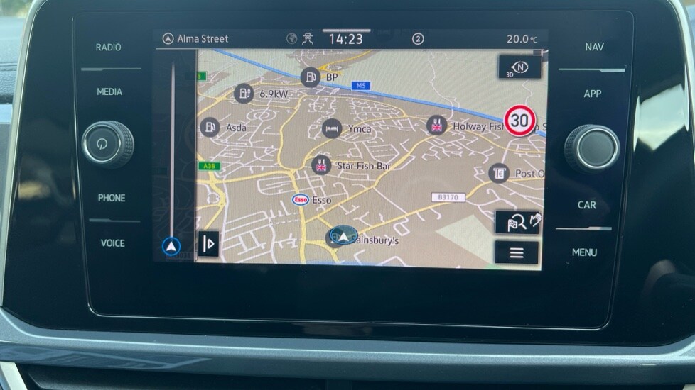 Used Volkswagen T-Roc 2024 for sale - 75874258: Photo 21