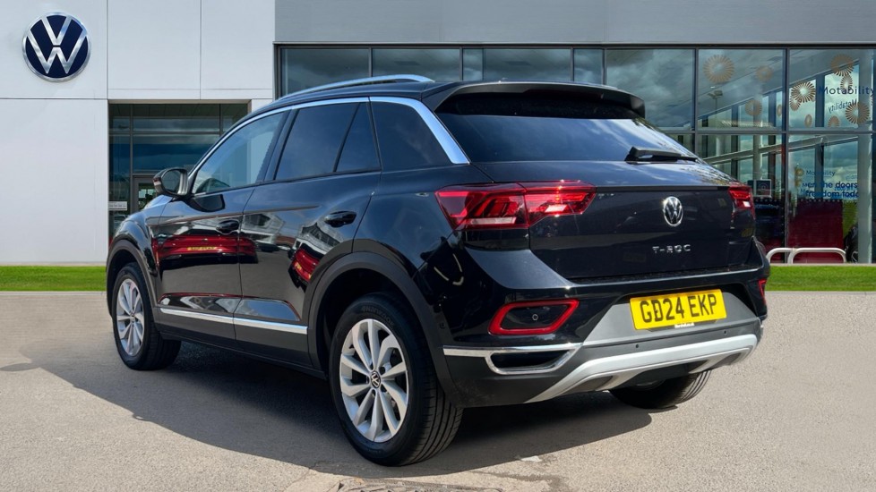Used Volkswagen T-Roc 2024 for sale - 75874258: Photo 3