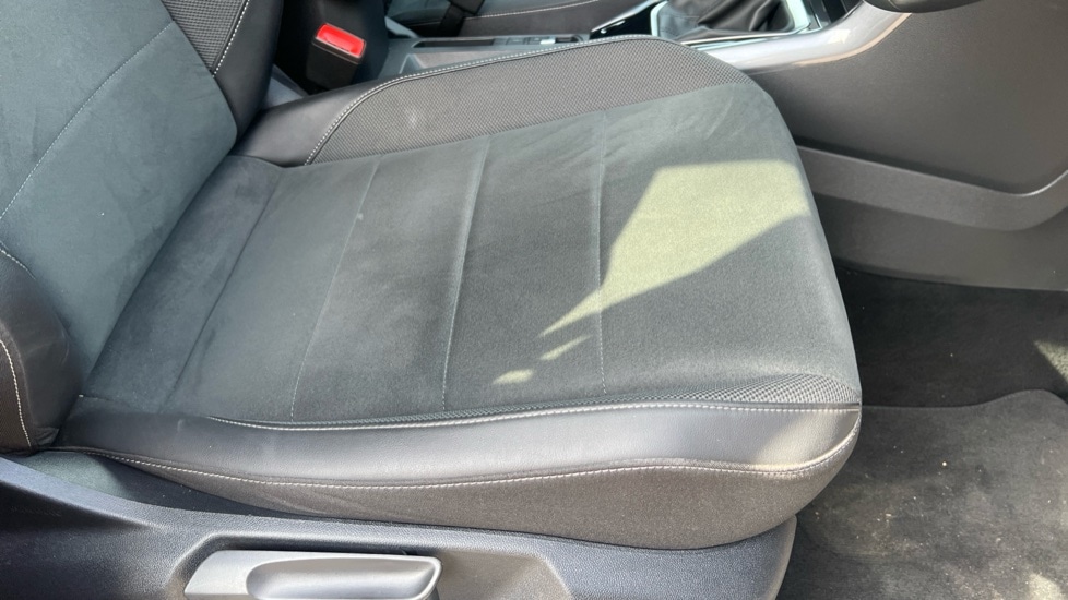 Used Volkswagen T-Roc 2024 for sale - 75874258: Photo 39