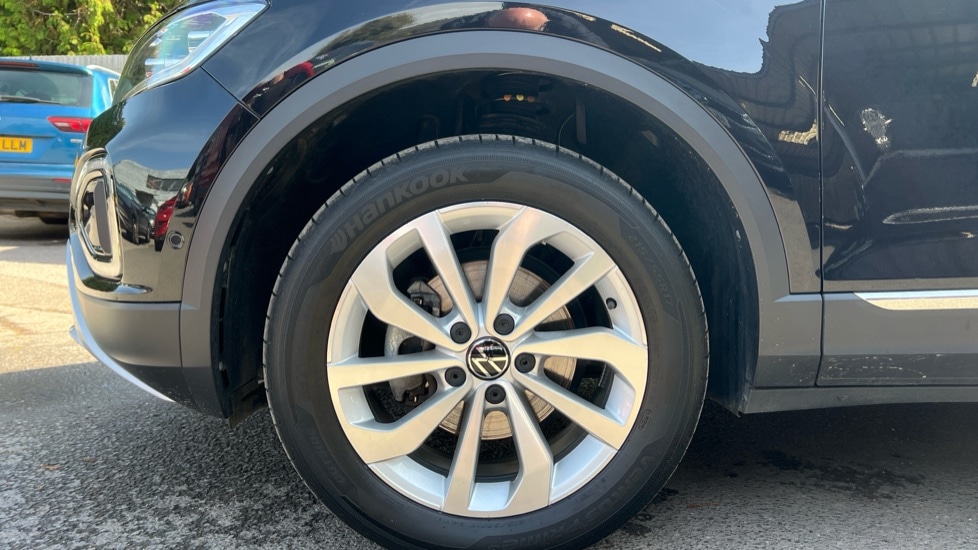 Used Volkswagen T-Roc 2024 for sale - 75874258: Photo 5