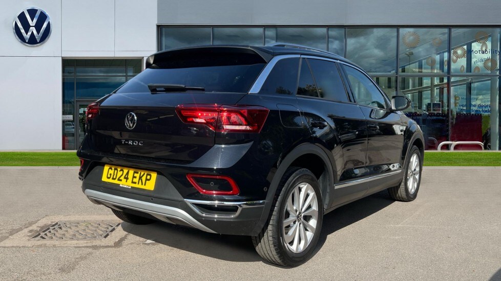 Used Volkswagen T-Roc 2024 for sale - 75874258: Photo 8