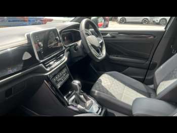 Used Volkswagen T-Roc 2024 for sale - 74998536: Photo