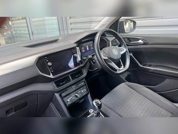 Used Volkswagen T-Cross 2022 for sale - 75501952: Photo