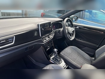 Used Volkswagen T-Roc 2025 for sale - 75874253: Photo