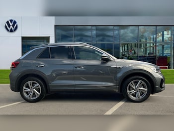 Used Volkswagen T-Roc 2025 for sale - 75874253: Photo