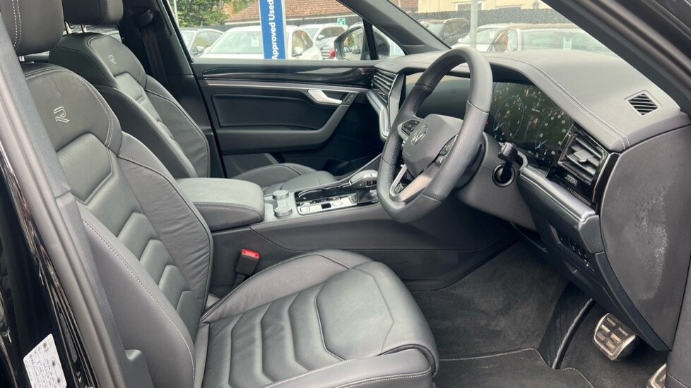 Used Volkswagen Touareg 2025 for sale - 76788348: Photo 26