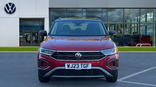 Used Volkswagen T-Roc 2023 for sale - 76124688: Photo 10