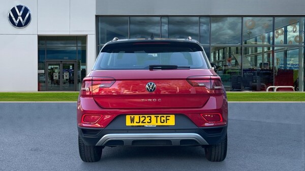 Used Volkswagen T-Roc 2023 for sale - 76124688: Photo 11
