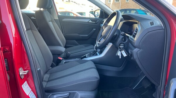 Used Volkswagen T-Roc 2023 for sale - 76124688: Photo 26