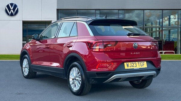 Used Volkswagen T-Roc 2023 for sale - 76124688: Photo 3