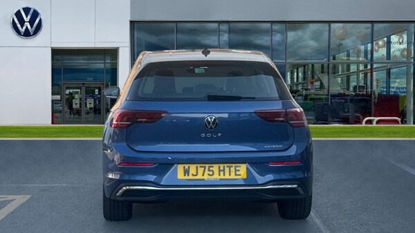 Used Volkswagen Golf 2025 for sale - 76328107: Photo 11