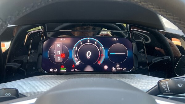 Used Volkswagen Golf 2025 for sale - 76328107: Photo 14