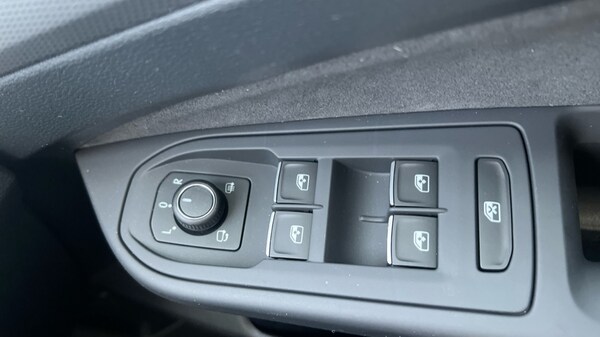Used Volkswagen Golf 2025 for sale - 76328107: Photo 37