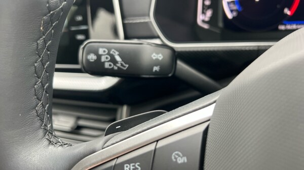 Used Volkswagen T-Cross 2025 for sale - 75636878: Photo 33