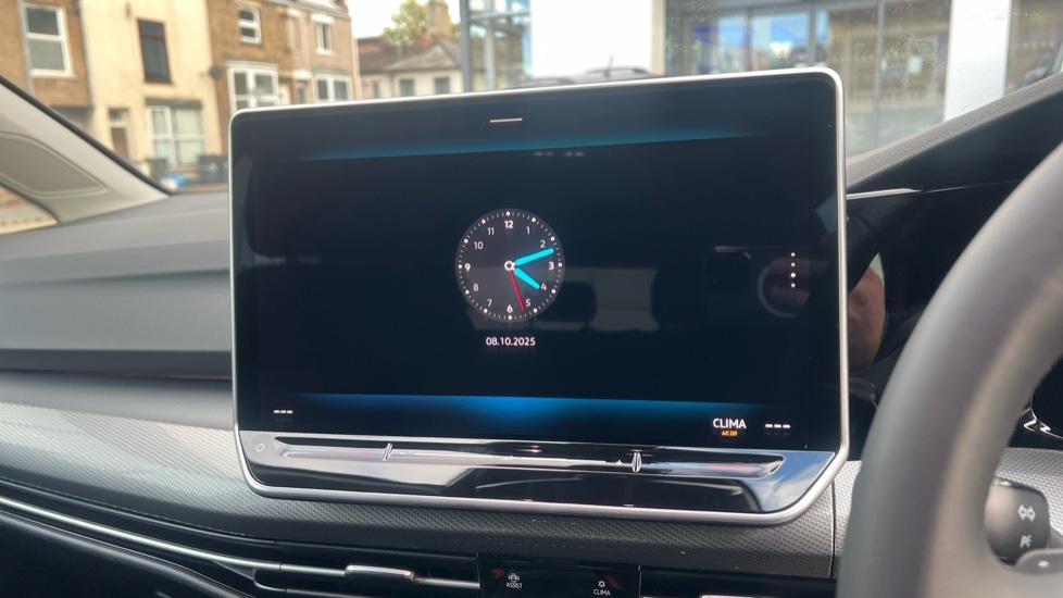 Used Volkswagen Golf 2025 for sale - 76328022: Photo 13