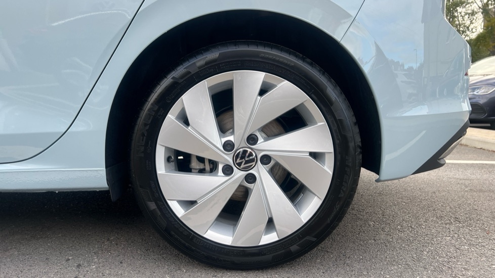 Used Volkswagen Golf 2025 for sale - 76328022: Photo 19