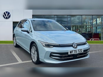 Volkswagen - Golf