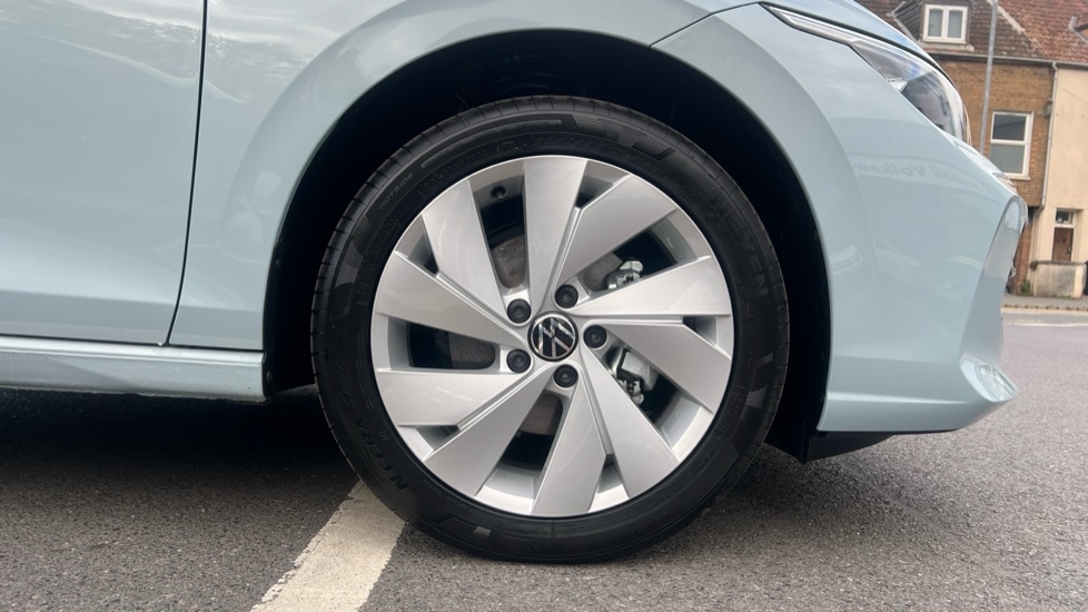 Used Volkswagen Golf 2025 for sale - 76328022: Photo 20