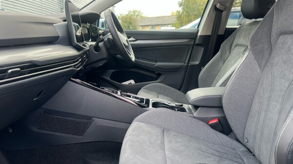 Used Volkswagen Golf 2025 for sale - 76328022: Photo 28