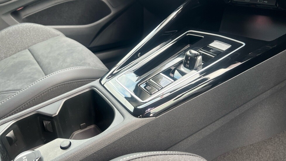 Used Volkswagen Golf 2025 for sale - 76328022: Photo 35