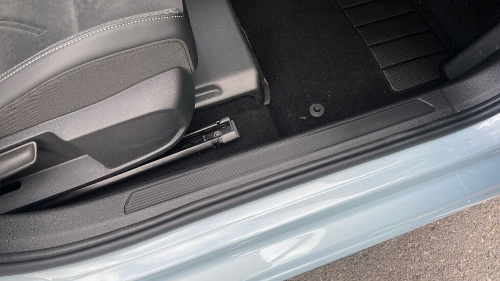 Used Volkswagen Golf 2025 for sale - 76328022: Photo 39