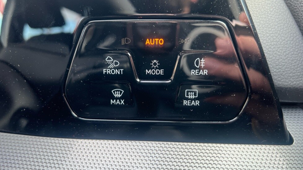 Used Volkswagen Golf 2025 for sale - 76328022: Photo 43