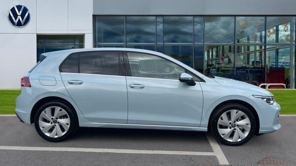 Used Volkswagen Golf 2025 for sale - 76328022: Photo 4